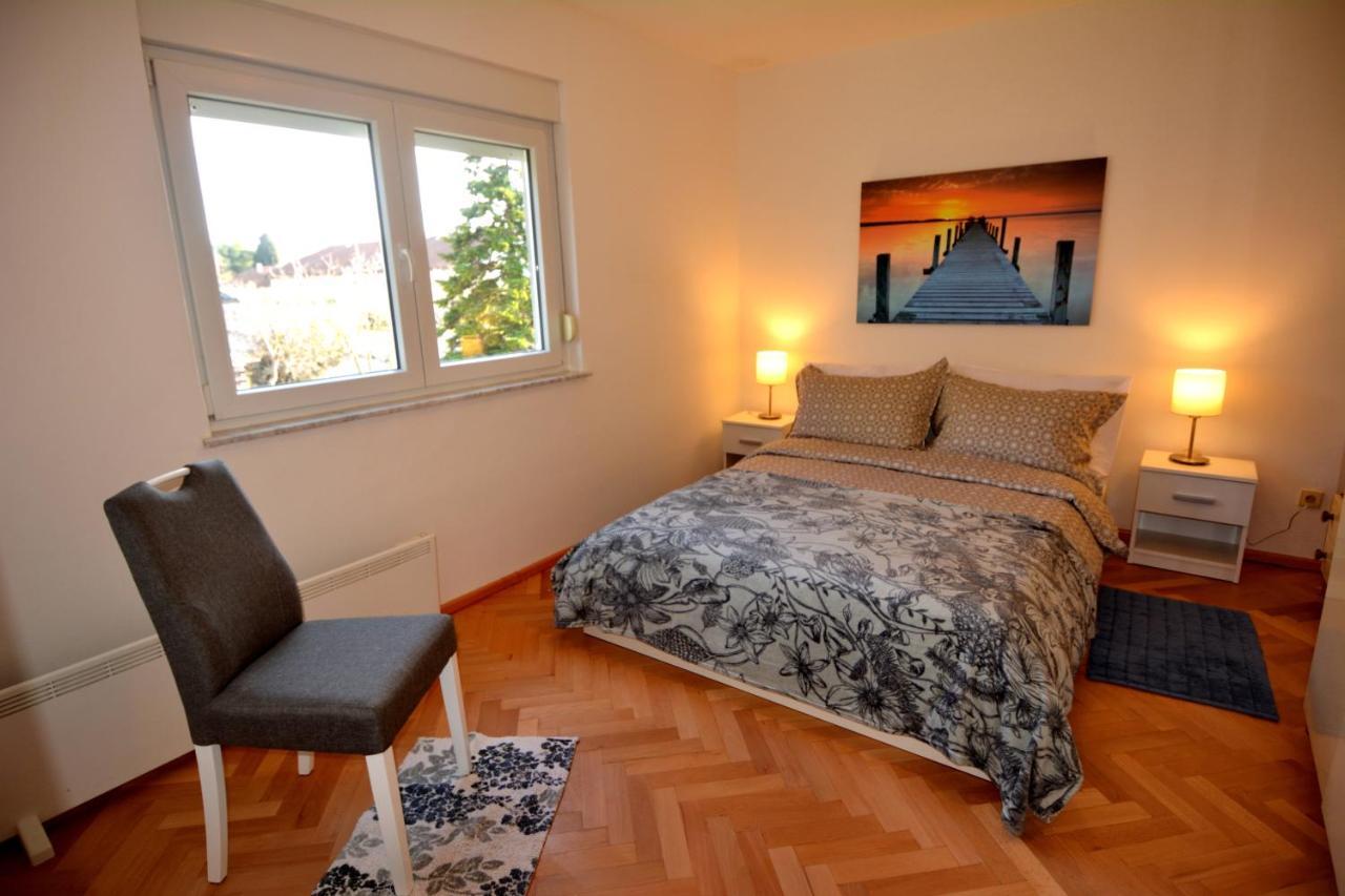Apartmán Apartman Monte Rizzi Pula Exteriér fotografie